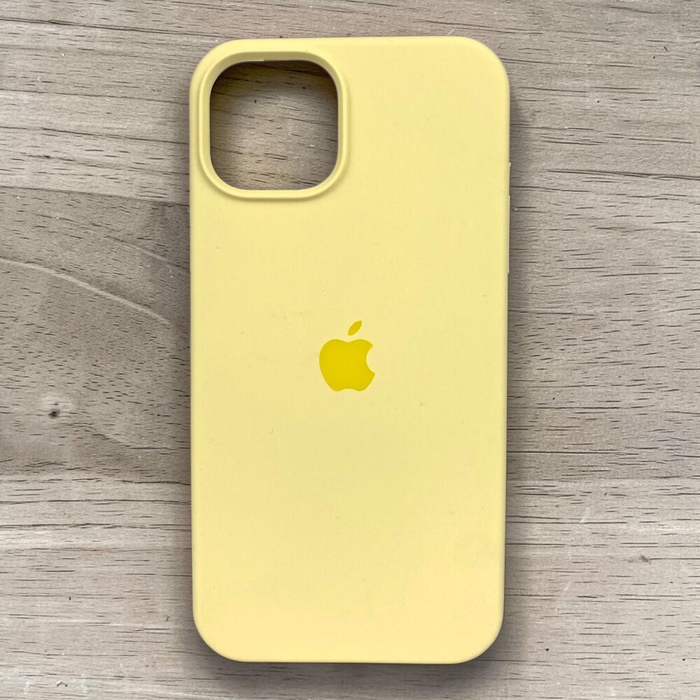 Силіконовий чохол Protective для Apple iPhone 14 SK-Pale yellow